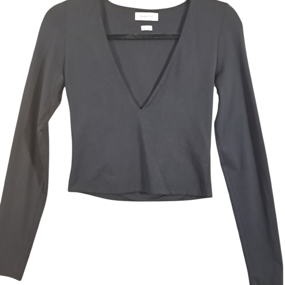 Aritzia Wilfred Black Cropped Top Contour Plunging V‎ Neck Minimal Indie Chic M - Picture 5 of 10